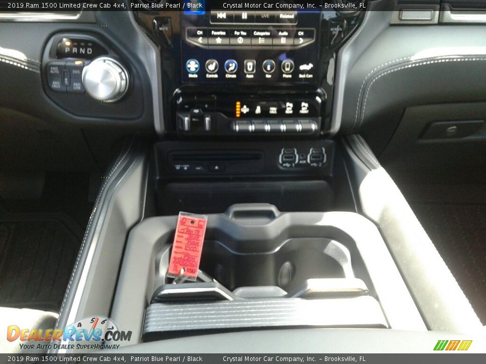 2019 Ram 1500 Limited Crew Cab 4x4 Patriot Blue Pearl / Black Photo #16