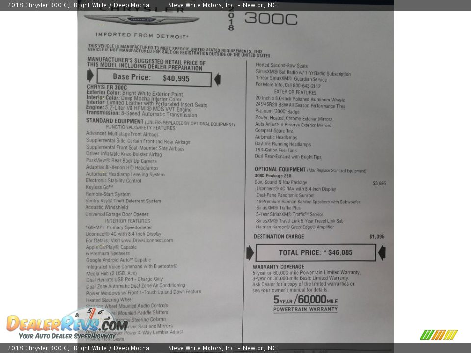 2018 Chrysler 300 C Bright White / Deep Mocha Photo #36
