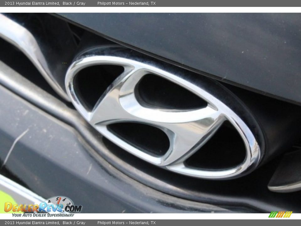 2013 Hyundai Elantra Limited Black / Gray Photo #4