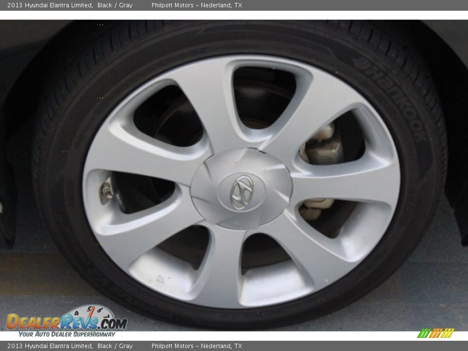 2013 Hyundai Elantra Limited Black / Gray Photo #13
