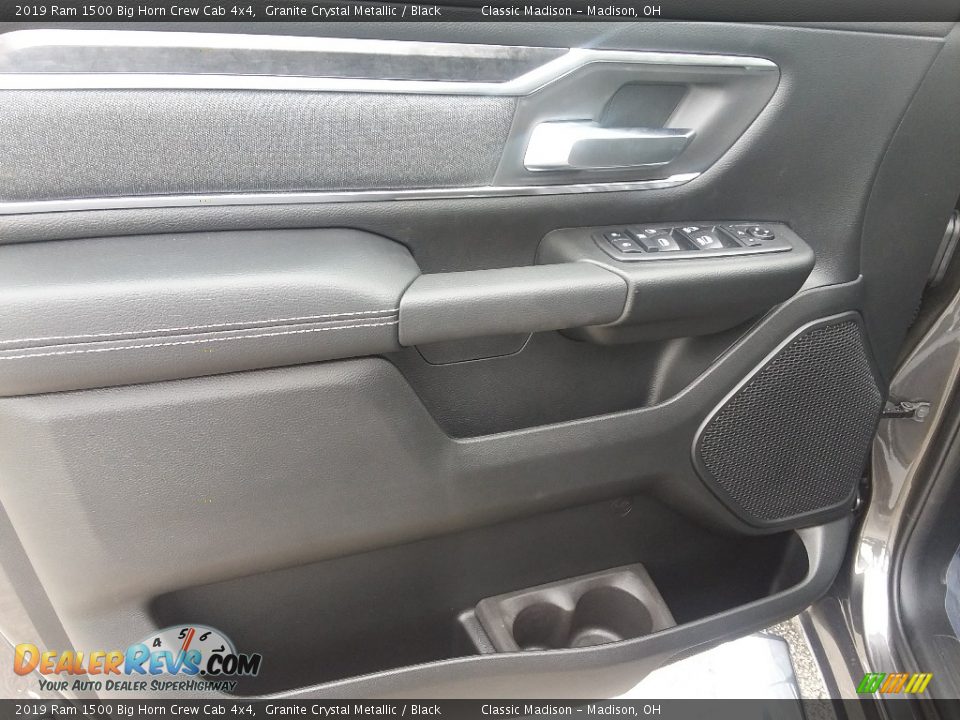 2019 Ram 1500 Big Horn Crew Cab 4x4 Granite Crystal Metallic / Black Photo #3
