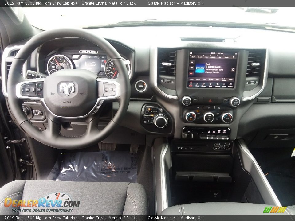 2019 Ram 1500 Big Horn Crew Cab 4x4 Granite Crystal Metallic / Black Photo #5