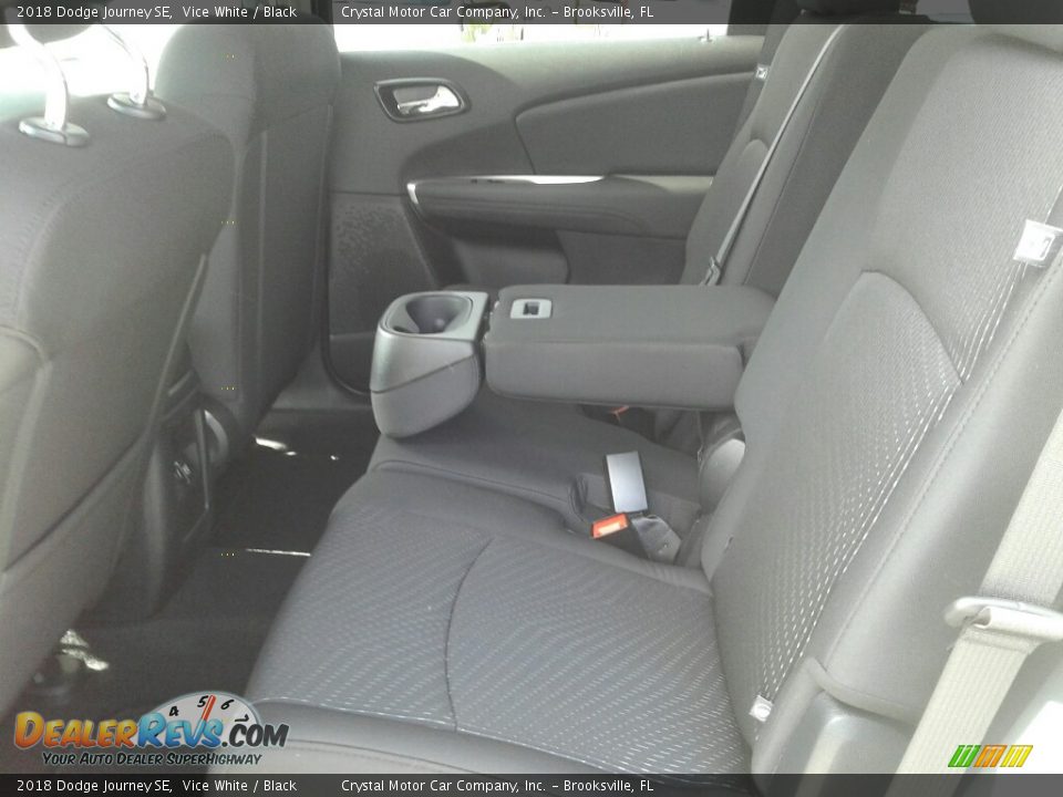 2018 Dodge Journey SE Vice White / Black Photo #10