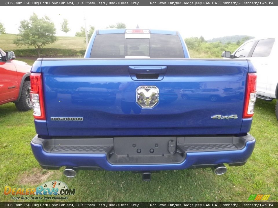 2019 Ram 1500 Big Horn Crew Cab 4x4 Blue Streak Pearl / Black/Diesel Gray Photo #3