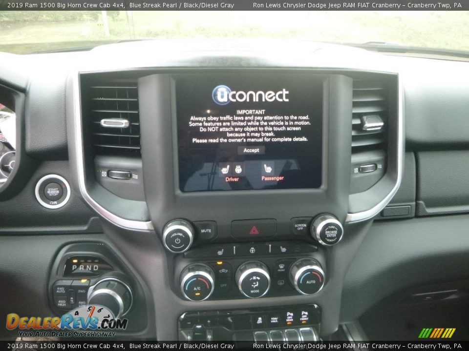 2019 Ram 1500 Big Horn Crew Cab 4x4 Blue Streak Pearl / Black/Diesel Gray Photo #16