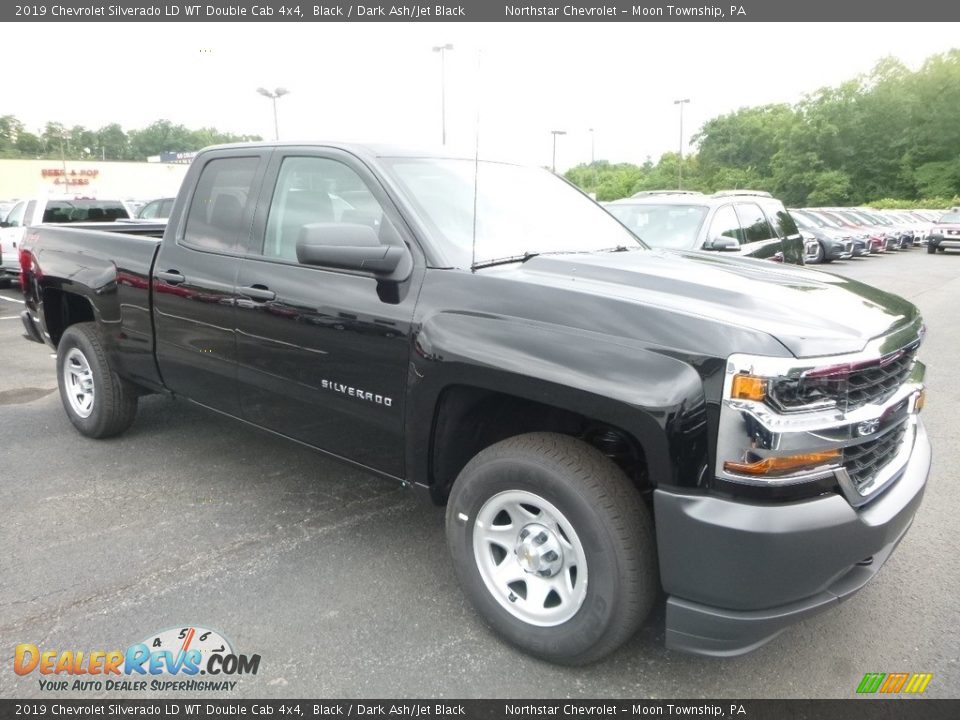 Front 3/4 View of 2019 Chevrolet Silverado LD WT Double Cab 4x4 Photo #7