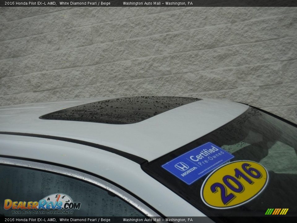 2016 Honda Pilot EX-L AWD White Diamond Pearl / Beige Photo #4