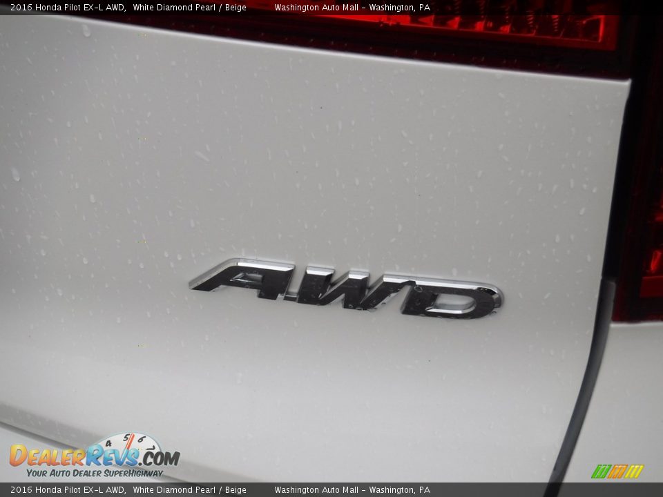 2016 Honda Pilot EX-L AWD White Diamond Pearl / Beige Photo #10