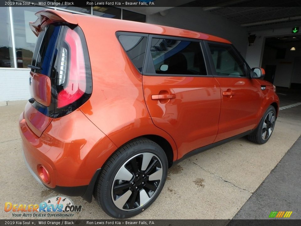 2019 Kia Soul + Wild Orange / Black Photo #2