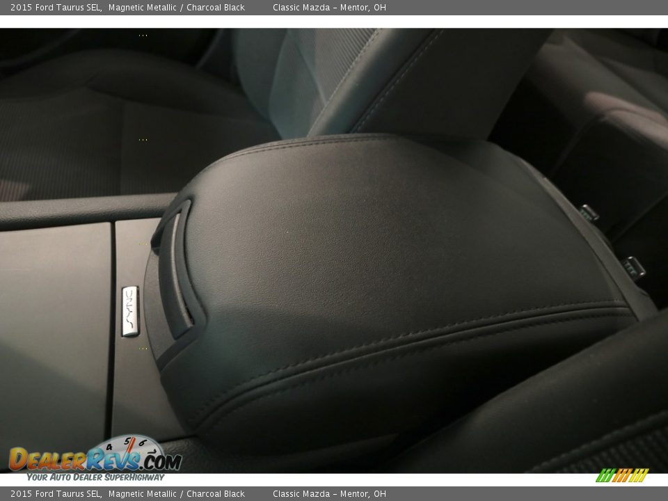 2015 Ford Taurus SEL Magnetic Metallic / Charcoal Black Photo #23
