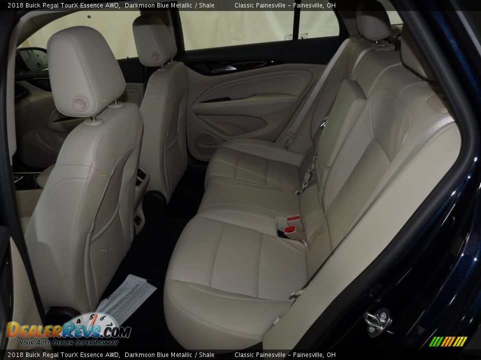 2018 Buick Regal TourX Essence AWD Darkmoon Blue Metallic / Shale Photo #7