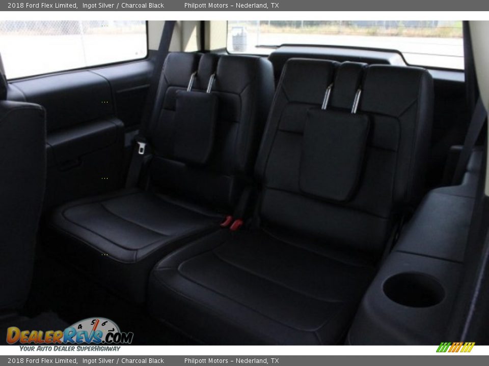 2018 Ford Flex Limited Ingot Silver / Charcoal Black Photo #28