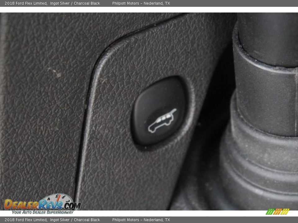2018 Ford Flex Limited Ingot Silver / Charcoal Black Photo #32