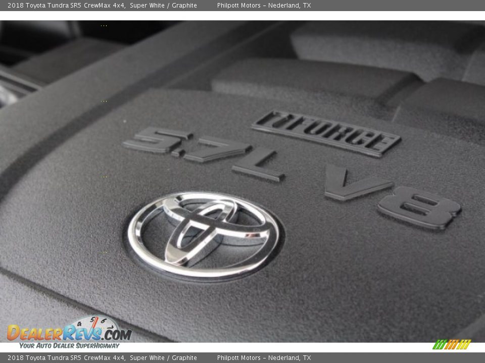 2018 Toyota Tundra SR5 CrewMax 4x4 Super White / Graphite Photo #34