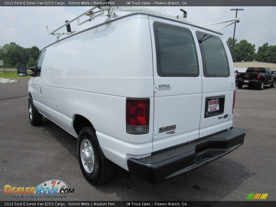 2013 Ford E Series Van E250 Cargo Oxford White / Medium Flint Photo #6