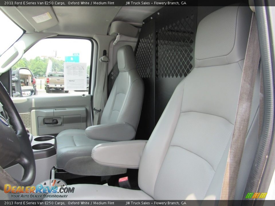 2013 Ford E Series Van E250 Cargo Oxford White / Medium Flint Photo #12