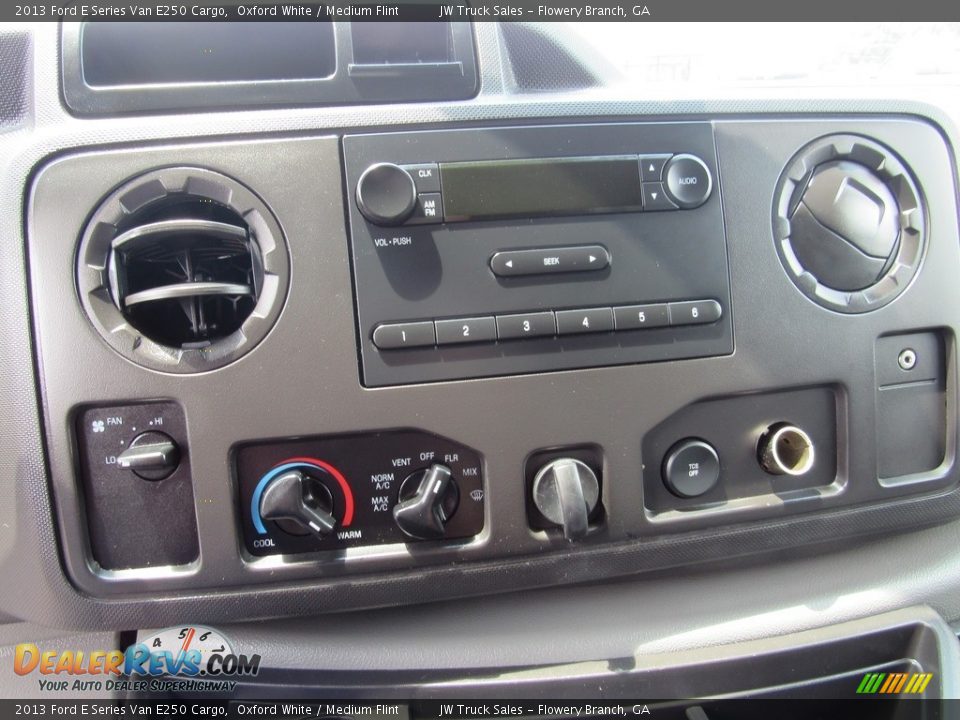2013 Ford E Series Van E250 Cargo Oxford White / Medium Flint Photo #17