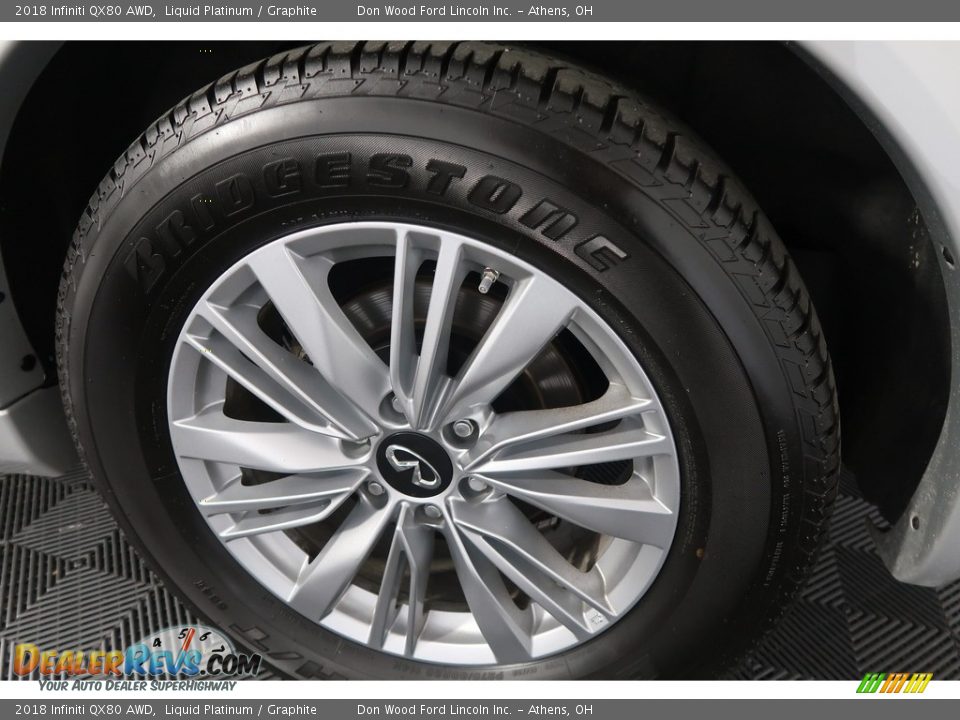 2018 Infiniti QX80 AWD Liquid Platinum / Graphite Photo #31