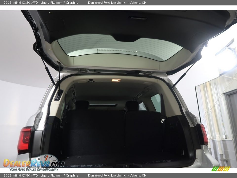2018 Infiniti QX80 AWD Liquid Platinum / Graphite Photo #33