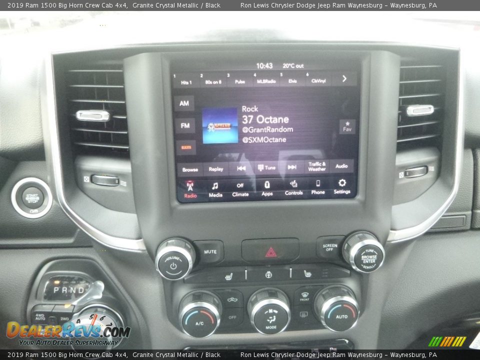 2019 Ram 1500 Big Horn Crew Cab 4x4 Granite Crystal Metallic / Black Photo #15