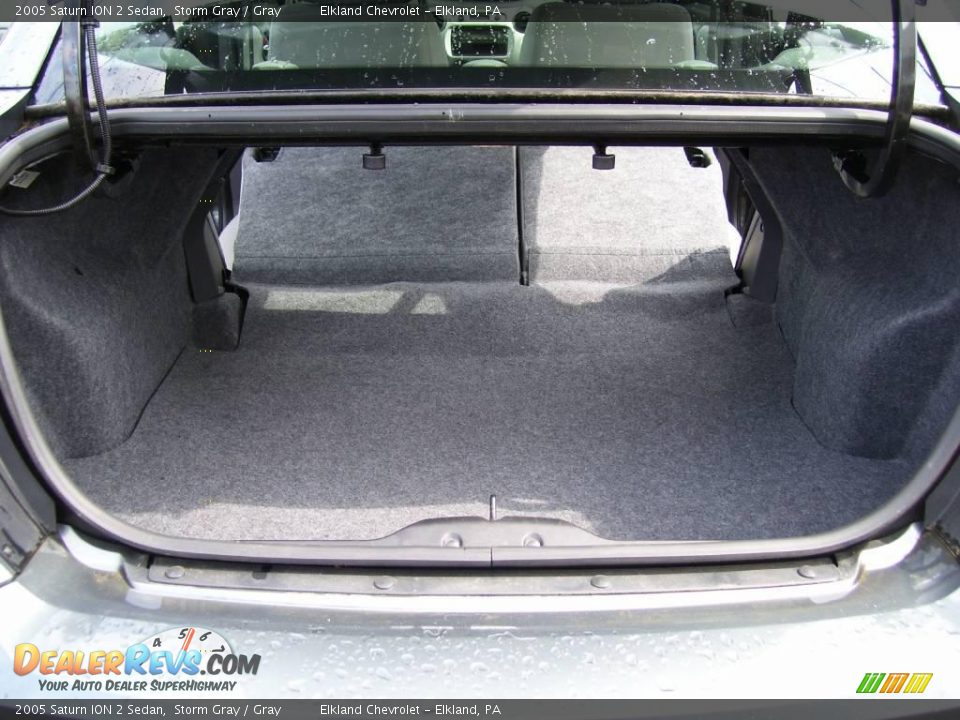 2005 Saturn ION 2 Sedan Storm Gray / Gray Photo #12