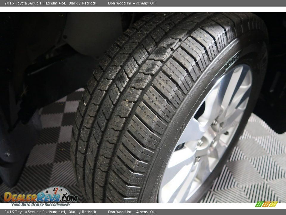 2016 Toyota Sequoia Platinum 4x4 Black / Redrock Photo #29