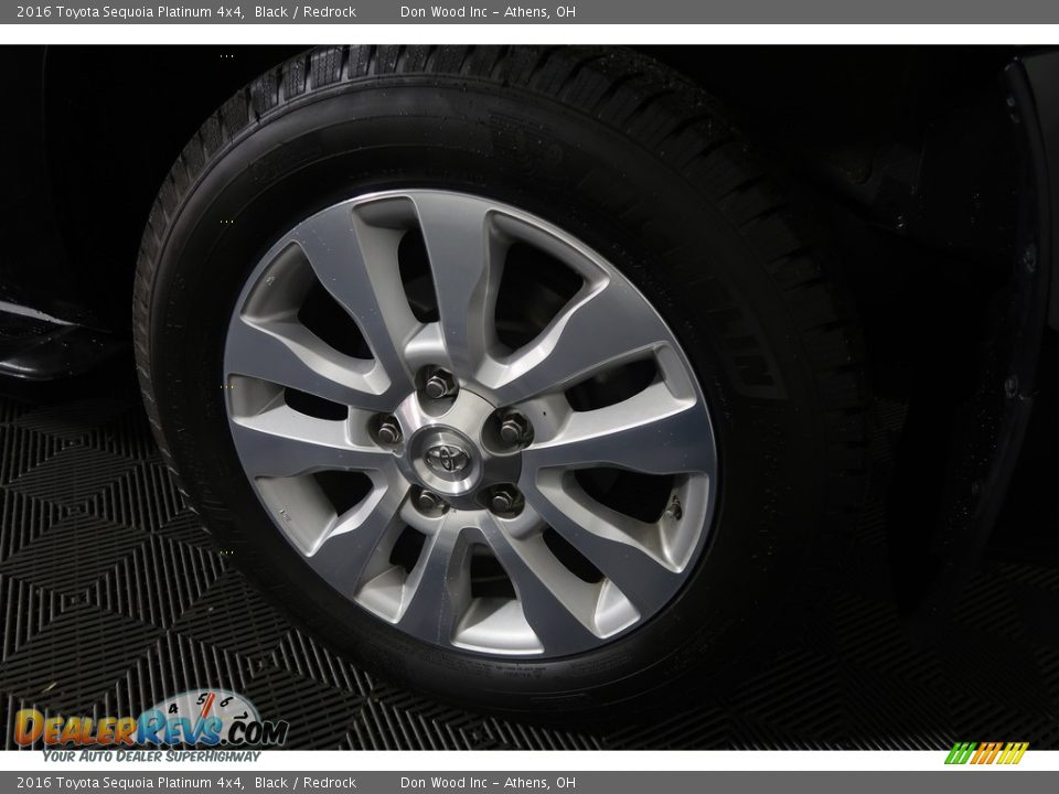 2016 Toyota Sequoia Platinum 4x4 Black / Redrock Photo #32