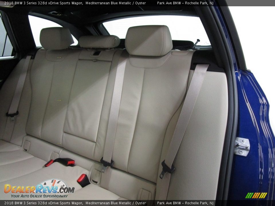 2018 BMW 3 Series 328d xDrive Sports Wagon Mediterranean Blue Metallic / Oyster Photo #13