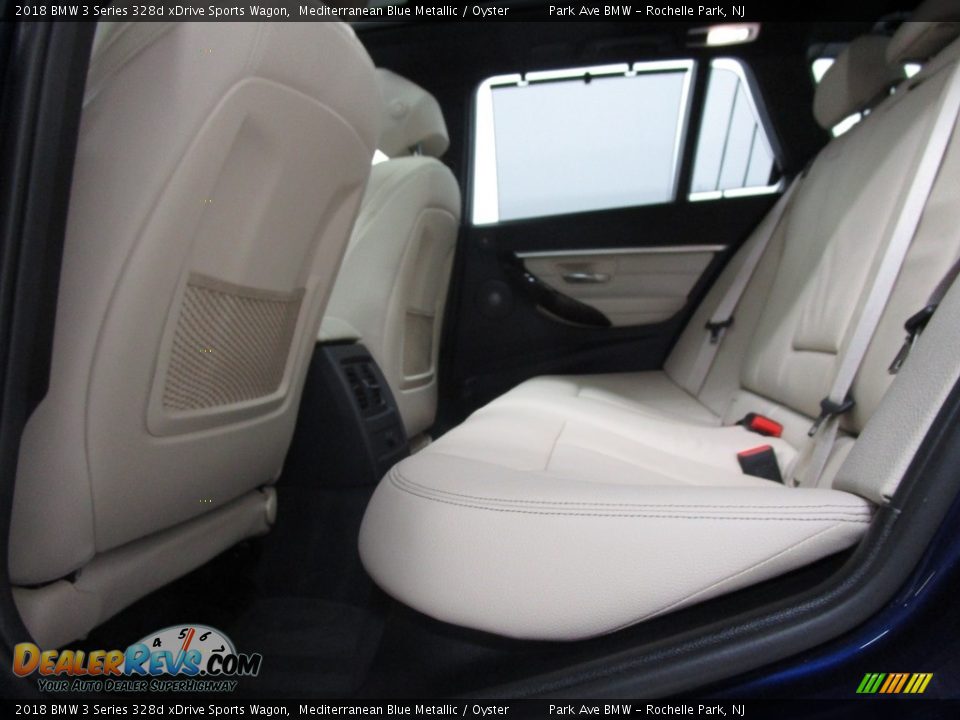 2018 BMW 3 Series 328d xDrive Sports Wagon Mediterranean Blue Metallic / Oyster Photo #14