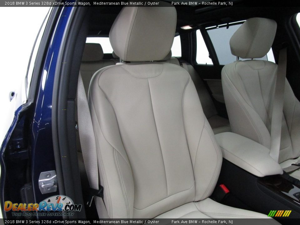 2018 BMW 3 Series 328d xDrive Sports Wagon Mediterranean Blue Metallic / Oyster Photo #16