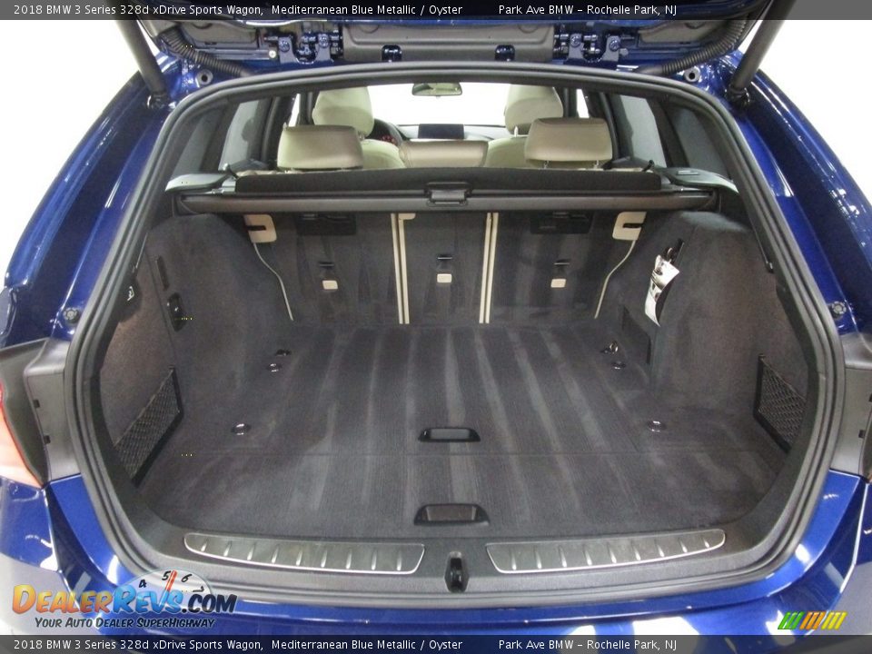 2018 BMW 3 Series 328d xDrive Sports Wagon Mediterranean Blue Metallic / Oyster Photo #22