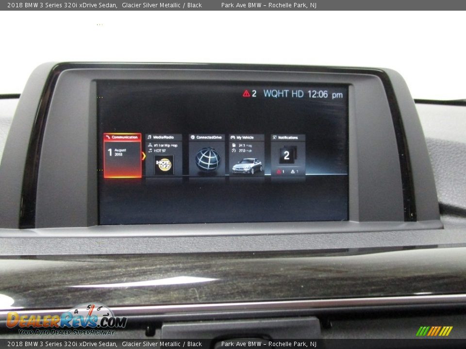 2018 BMW 3 Series 320i xDrive Sedan Glacier Silver Metallic / Black Photo #28