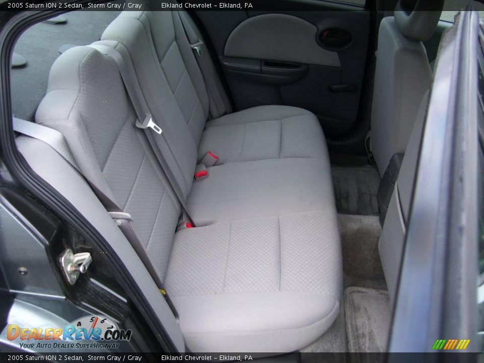 2005 Saturn ION 2 Sedan Storm Gray / Gray Photo #17