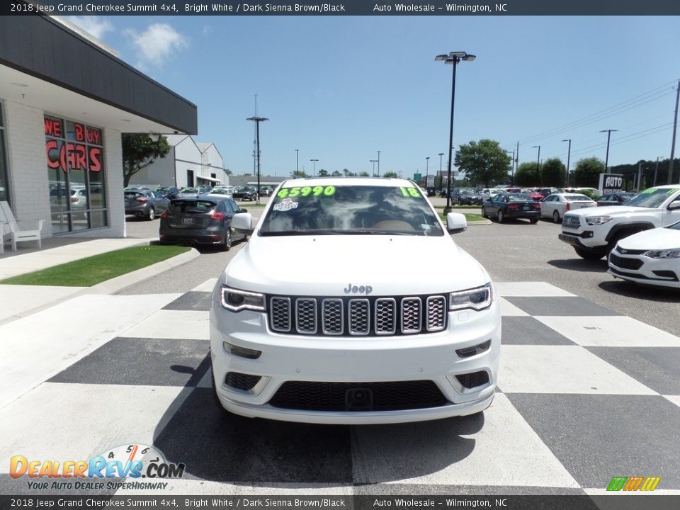 2018 Jeep Grand Cherokee Summit 4x4 Bright White / Dark Sienna Brown/Black Photo #2