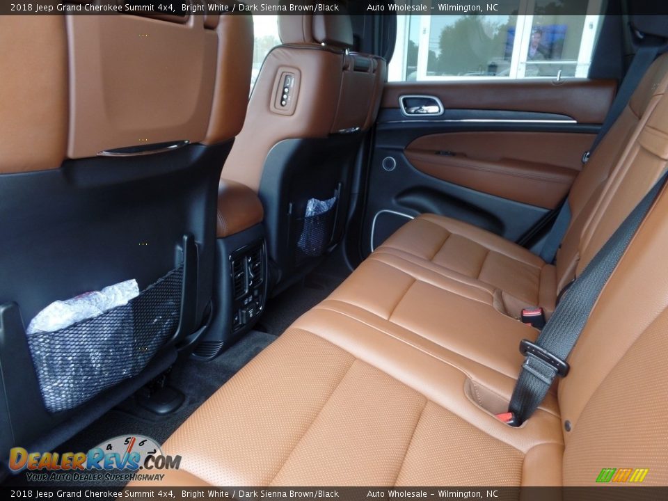 2018 Jeep Grand Cherokee Summit 4x4 Bright White / Dark Sienna Brown/Black Photo #13