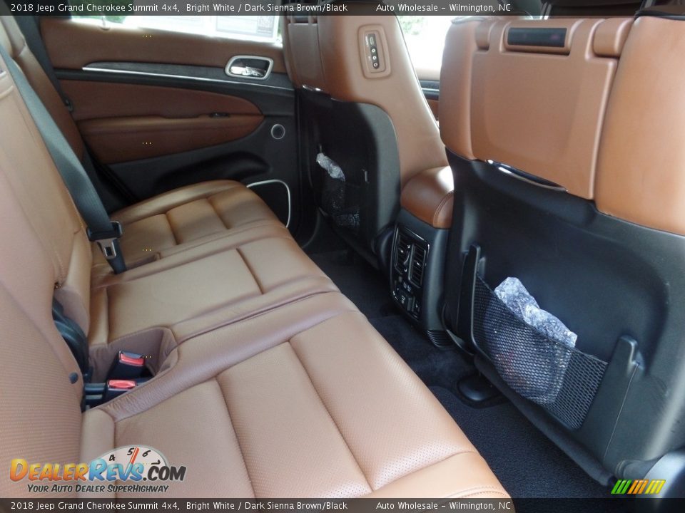 2018 Jeep Grand Cherokee Summit 4x4 Bright White / Dark Sienna Brown/Black Photo #15