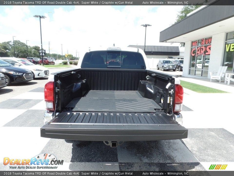 2018 Toyota Tacoma TRD Off Road Double Cab 4x4 Super White / Graphite w/Gun Metal Photo #5