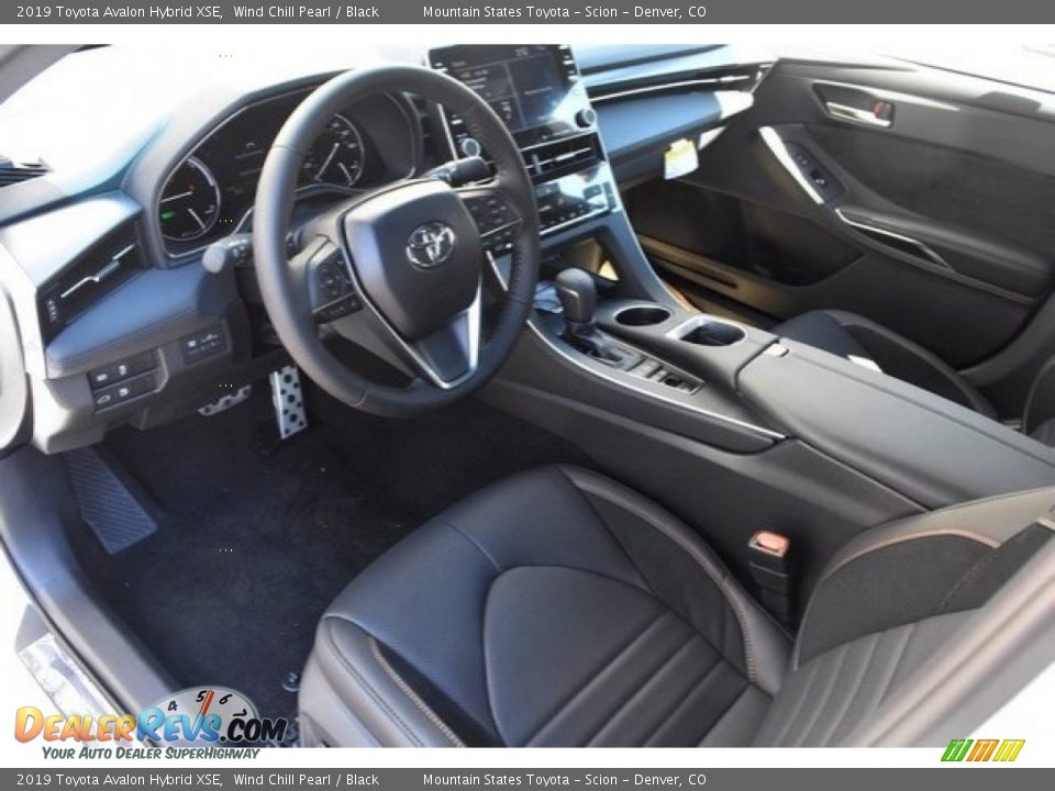 Black Interior - 2019 Toyota Avalon Hybrid XSE Photo #5