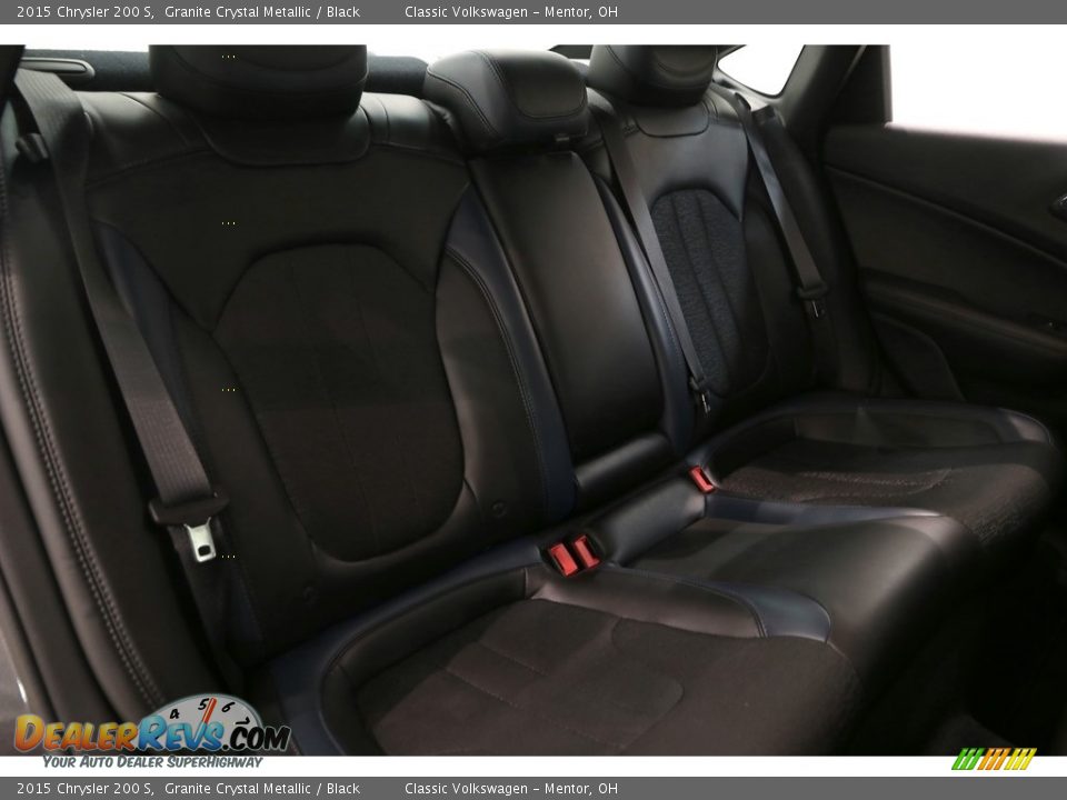 2015 Chrysler 200 S Granite Crystal Metallic / Black Photo #28