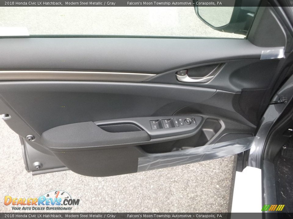 2018 Honda Civic LX Hatchback Modern Steel Metallic / Gray Photo #12