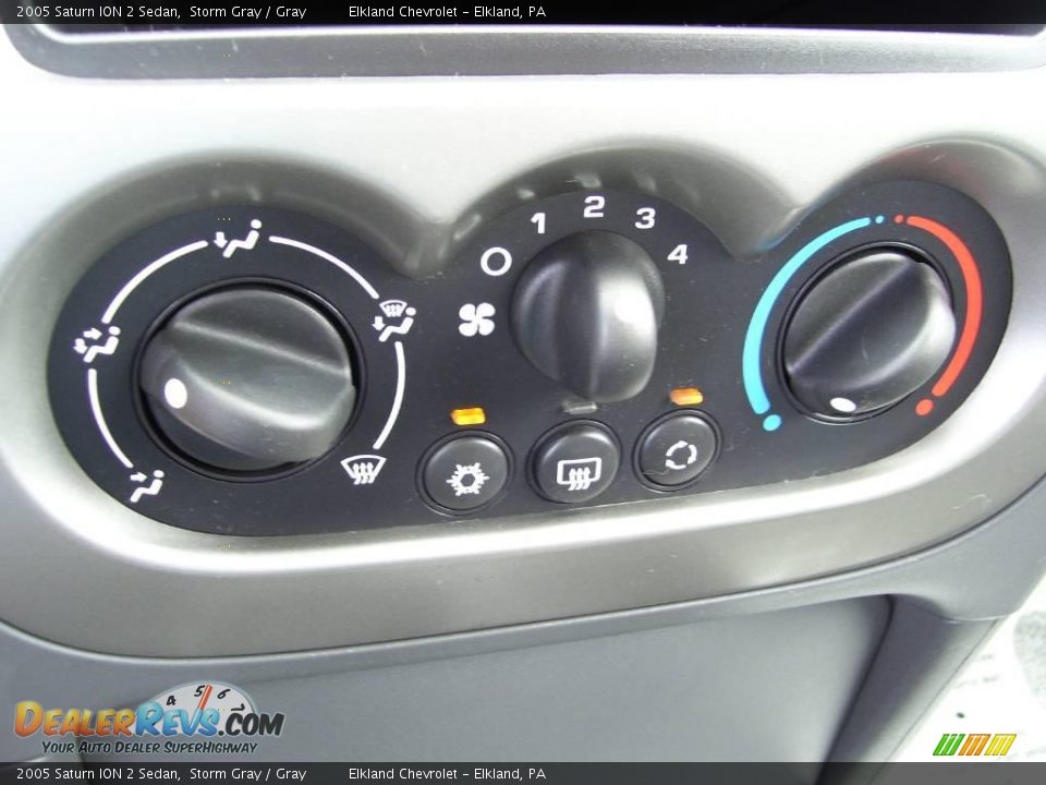 2005 Saturn ION 2 Sedan Storm Gray / Gray Photo #32