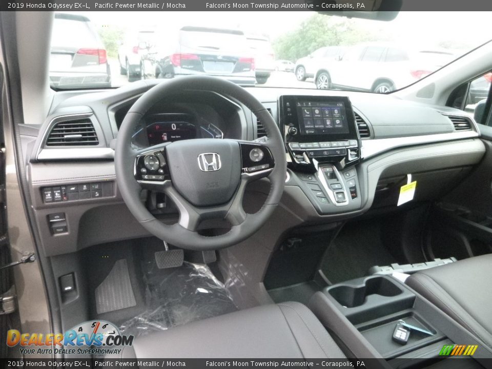 Mocha Interior - 2019 Honda Odyssey EX-L Photo #10