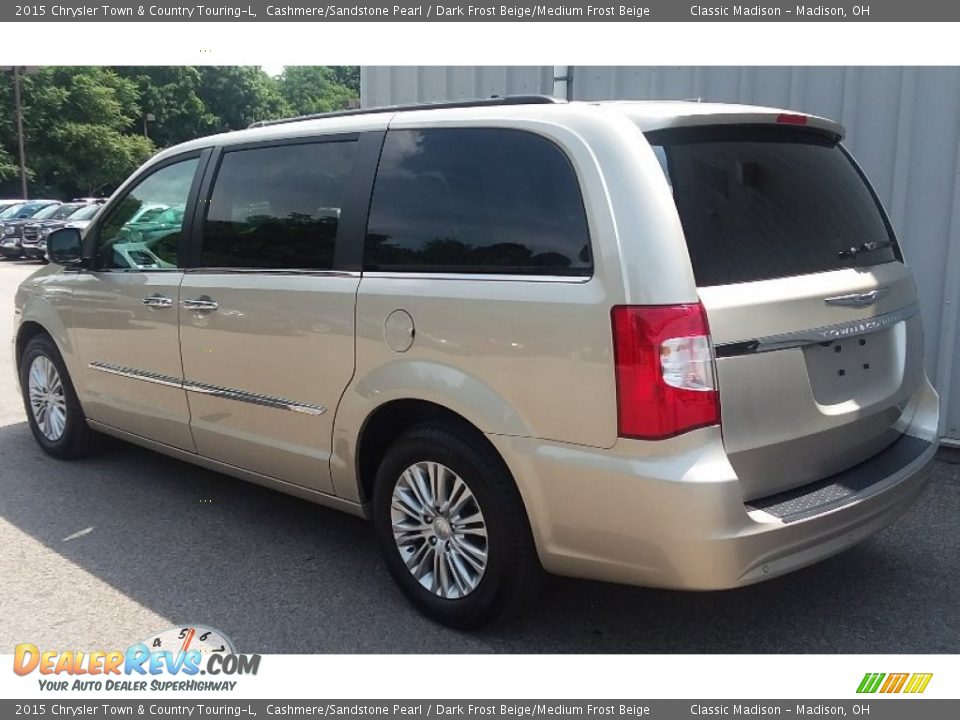 2015 Chrysler Town & Country Touring-L Cashmere/Sandstone Pearl / Dark Frost Beige/Medium Frost Beige Photo #4