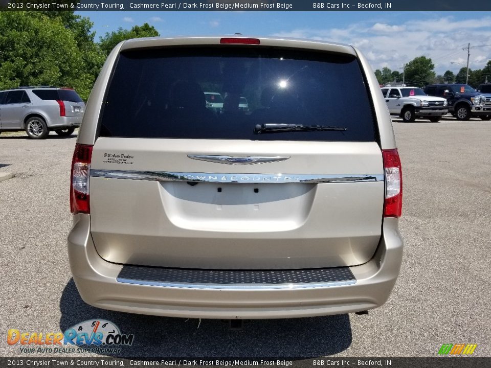 2013 Chrysler Town & Country Touring Cashmere Pearl / Dark Frost Beige/Medium Frost Beige Photo #4