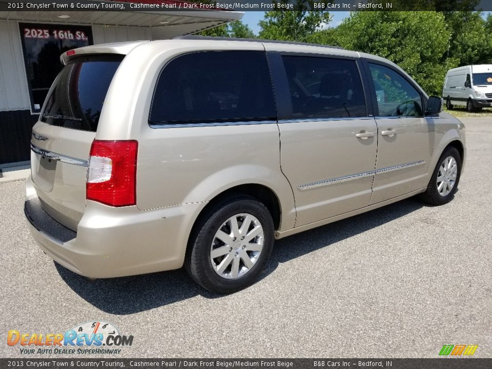 2013 Chrysler Town & Country Touring Cashmere Pearl / Dark Frost Beige/Medium Frost Beige Photo #6