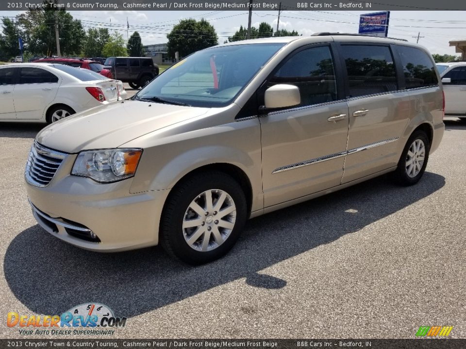 2013 Chrysler Town & Country Touring Cashmere Pearl / Dark Frost Beige/Medium Frost Beige Photo #8