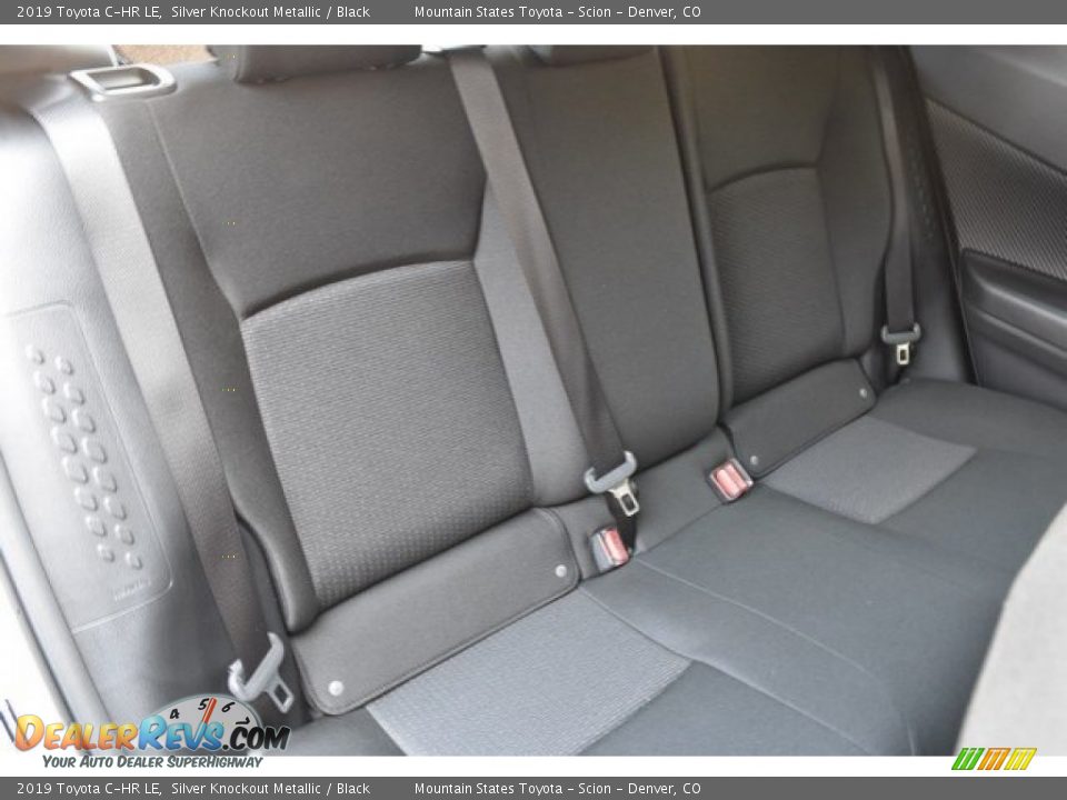 2019 Toyota C-HR LE Silver Knockout Metallic / Black Photo #19