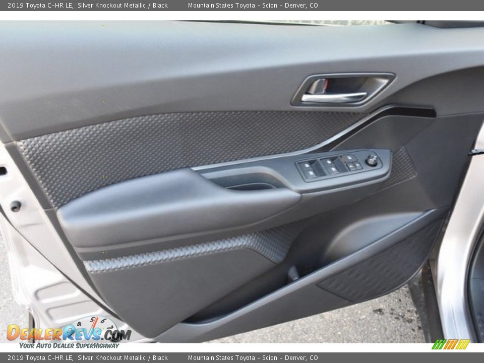 Door Panel of 2019 Toyota C-HR LE Photo #20