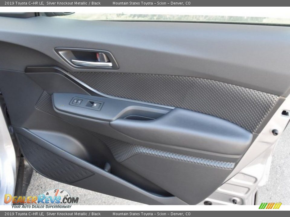 2019 Toyota C-HR LE Silver Knockout Metallic / Black Photo #22