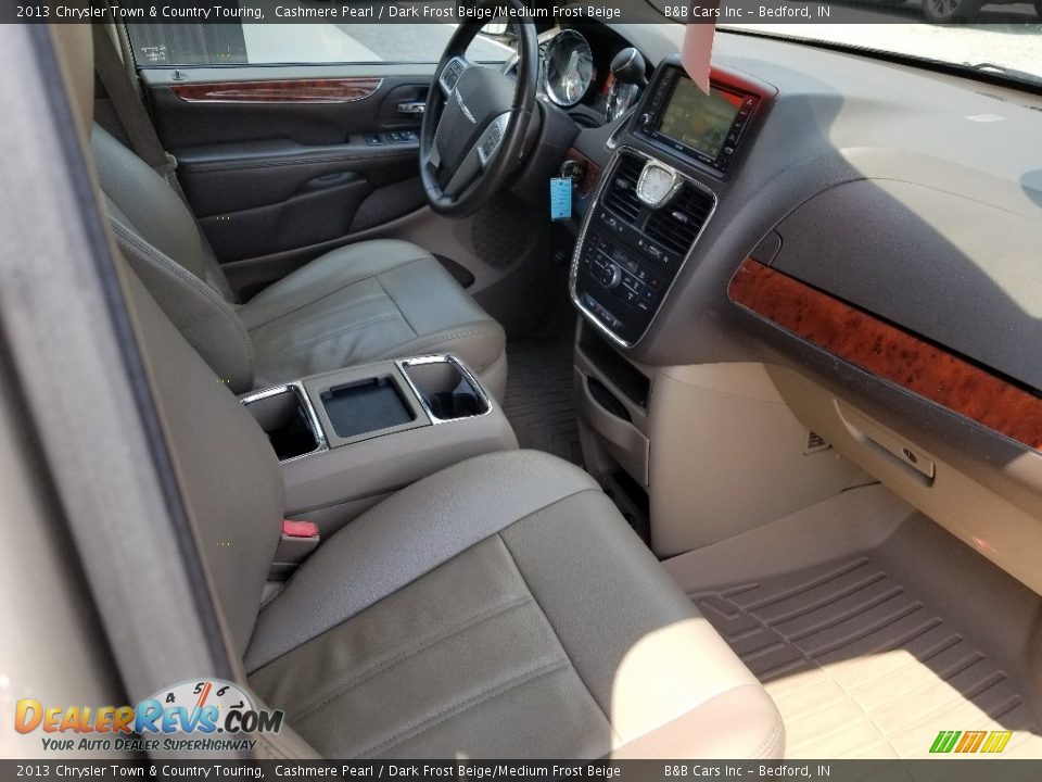 2013 Chrysler Town & Country Touring Cashmere Pearl / Dark Frost Beige/Medium Frost Beige Photo #19